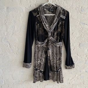 Bali Brown Black White Waterfall Tunic Top Long Sleeve Sz S